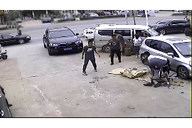 中方对付老赖：刘小姐被老赖拖欠货款